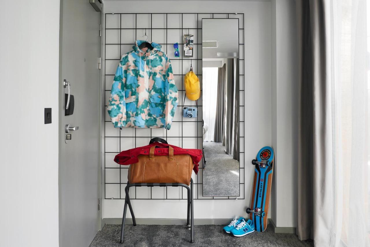 Moxy Manchester City Экстерьер фото