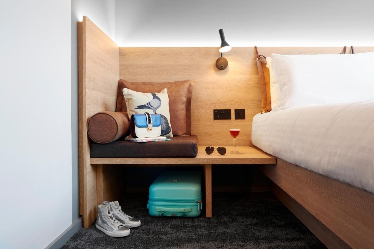 Moxy Manchester City Экстерьер фото