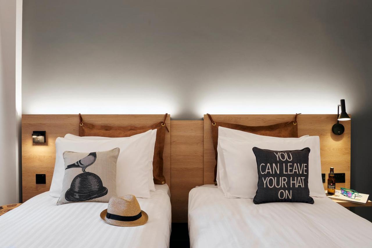 Moxy Manchester City Экстерьер фото